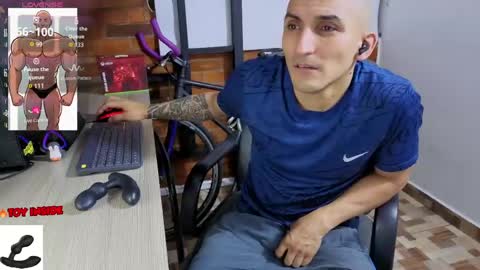 Snapshot of marckmuscle chatting on 05.07.26 Marck Independent model online show from 05.07.26