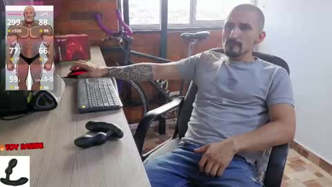 Snapshot of marckmuscle chatting on 06.04.26 Marck Independent model online show from 06.04.26