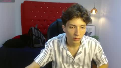 Snapshot of marcoviolet chatting on 05.31.26 marcoviolet online show from 05.31.26