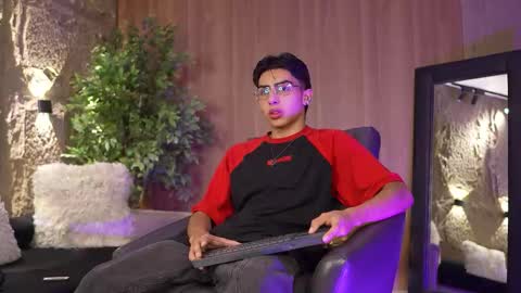 Marco and Ethan online show from 10.20.25