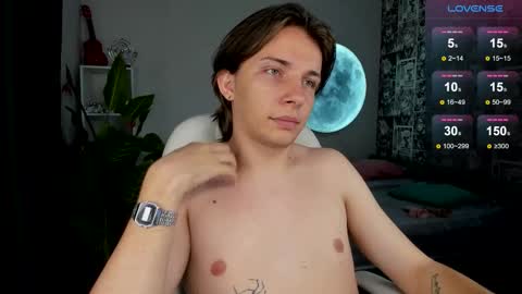 Snapshot of marcus_euphoria chatting on 09.10.25 Marcus online show from 09.10.25