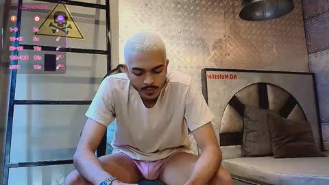 Snapshot of marcusrain_ chatting on 09.19.25 Marcus online show from 09.19.25