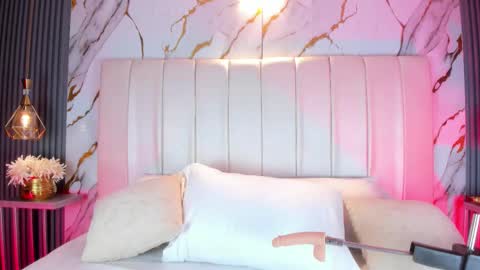 Marelyn online show from 02.24.26