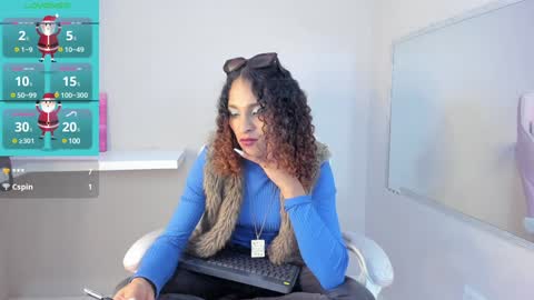 Snapshot of marfilastrom chatting on 01.29.25 marfilastrom online show from 01.29.25