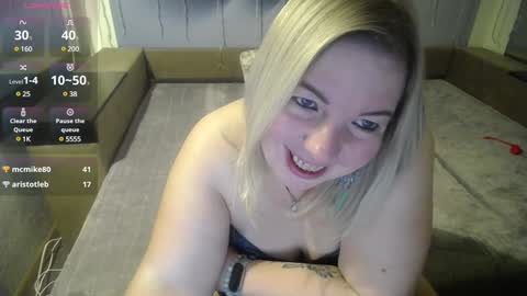 Snapshot of margaret_gem chatting on 12.03.24 margaret gem online show from 12.03.24