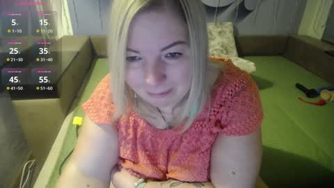 Snapshot of margaret_gem chatting on 12.07.24 margaret gem online show from 12.07.24