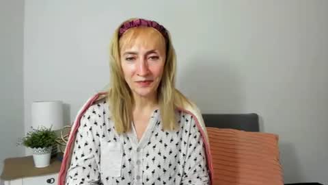 Snapshot of margaretmature chatting on 02.07.25 margaretmature online show from 02.07.25