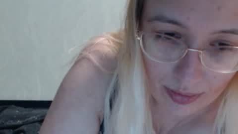 margo_shine online show from 12.22.25