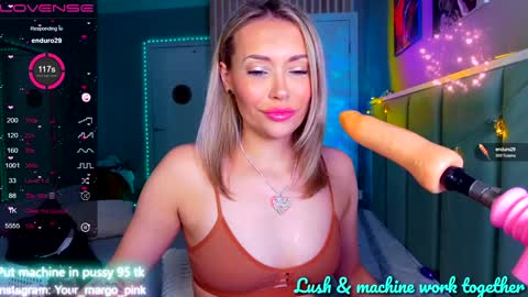 Snapshot of margohotty chatting on 02.01.25 Margo for you online show from 02.01.25