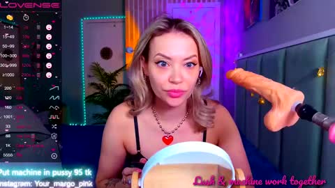 Snapshot of margohotty chatting on 02.14.25 Margo for you online show from 02.14.25