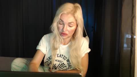 Margoo online show from 10.12.25