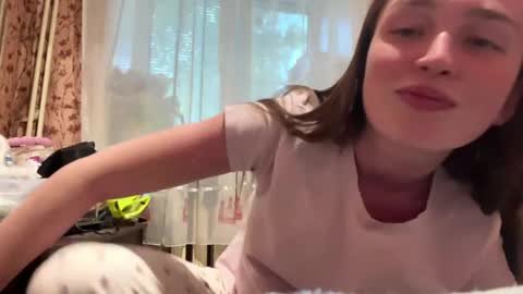 Snapshot of margopesavento chatting on 05.23.26 Chloe online show from 05.23.26