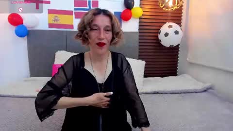 Snapshot of margott_mature chatting on 07.15.26 Margott online show from 07.15.26