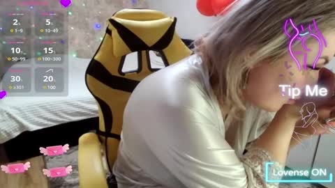 Mari online show from 03.12.25