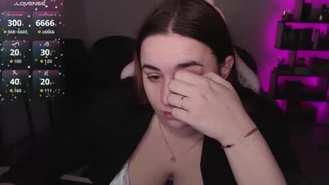 mari moore online show from 12.02.25