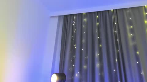 Snapshot of mari_nett chatting on 01.02.25 mari_nett online show from 01.02.25