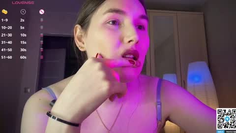 Snapshot of maria_bowie chatting on 04.23.26 Maria online show from 04.23.26