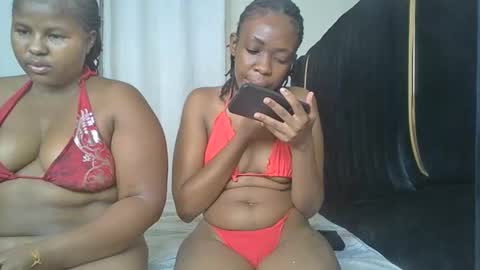 Snapshot of maria_dally chatting on 12.07.24 maria_dally online show from 12.07.24