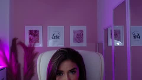 Snapshot of maria_jones chatting on 12.12.24  Instagram soymj01 online show from 12.12.24