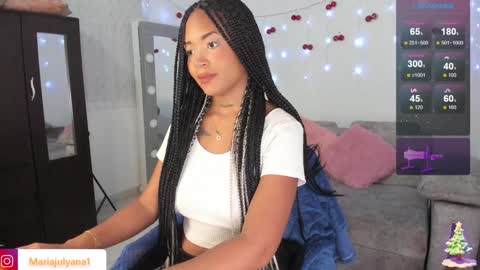 V A N E S S A  online show from 12.27.24