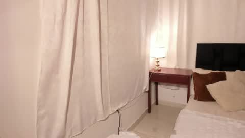 Snapshot of maria_julyana chatting on 04.26.26 V A N E S S A online show from 04.26.26