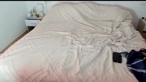 Itslablonde online show from 02.14.26