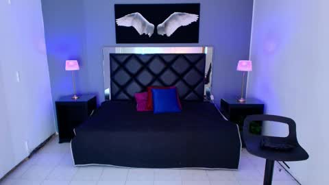 Snapshot of mariaa_9 chatting on 03.10.25 MARIA online show from 03.10.25