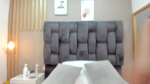 Snapshot of mariaa__fernanda chatting on 02.18.25 mariaa__fernanda online show from 02.18.25