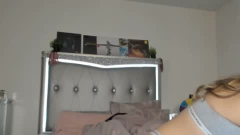 Pinkkitty online show from 01.03.25