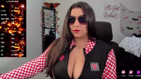 Snapshot of mariamcastillo chatting on 10.09.25   Mariam Castiblanco online show from 10.09.25