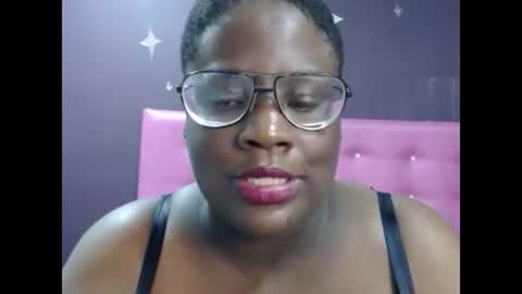 mariamsmith1 online show from 02.01.25