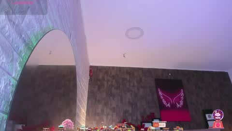 Marian online show from 04.07.26