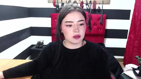 Marian online show from 02.11.25