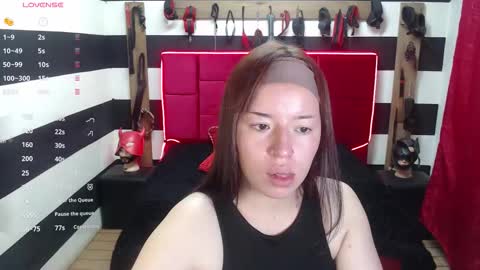 Marian online show from 10.17.25