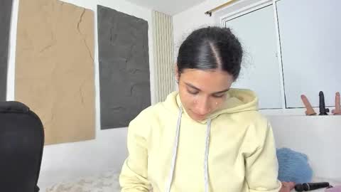 Marian online show from 11.22.25