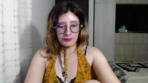 Mariana online show from 12.09.24