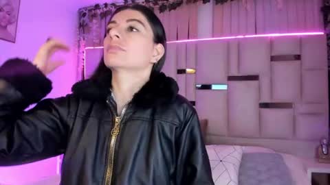 mariana__thompson online show from 07.28.26
