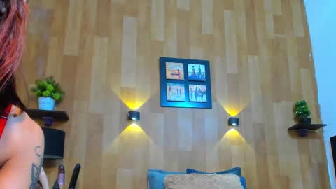 Mariana Angel online show from 02.11.25