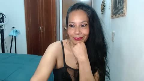 Snapshot of mariana_night chatting on 04.13.26 mariana_night online show from 04.13.26