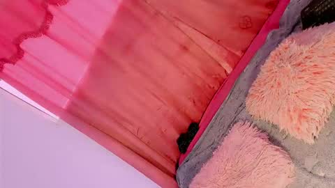 Mariana online show from 09.11.25