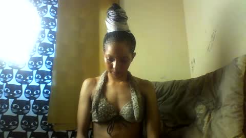 Snapshot of mariana_stacx chatting on 07.25.26 Mariana online show from 07.25.26