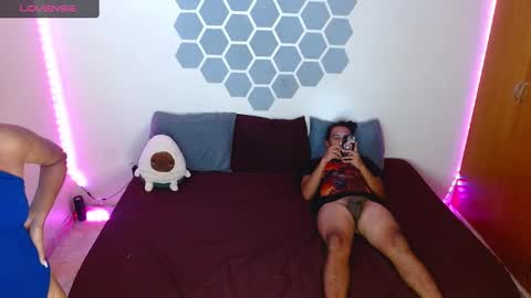 Snapshot of marianaandlian chatting on 10.06.25 marianaandlian online show from 10.06.25