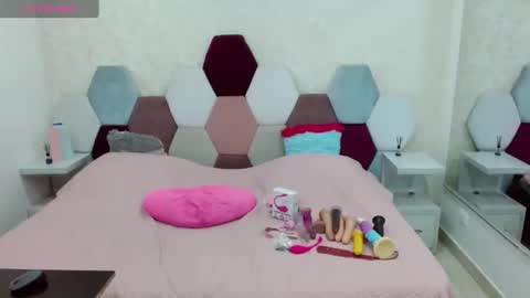 mariana online show from 01.16.25