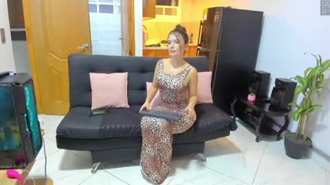 Snapshot of marianagomez__ chatting on 04.27.26 Mariana online show from 04.27.26