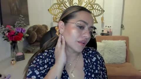 Mariana Lopez online show from 02.18.25