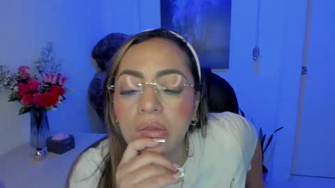 Mariana Lopez online show from 03.01.25