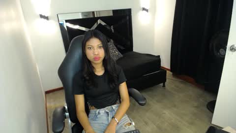 Mariana online show from 07.17.26