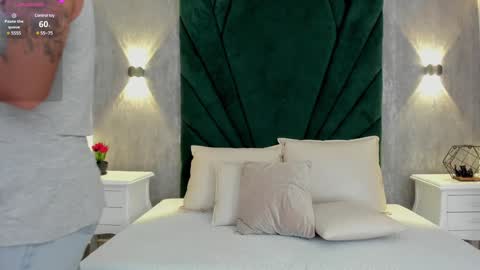 Snapshot of marianasanz chatting on 01.27.25 Mariana online show from 01.27.25