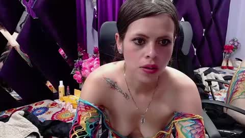 MarianaThomsop online show from 12.12.24