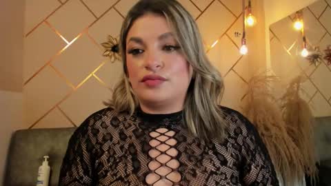 marianeporter online show from 11.13.25